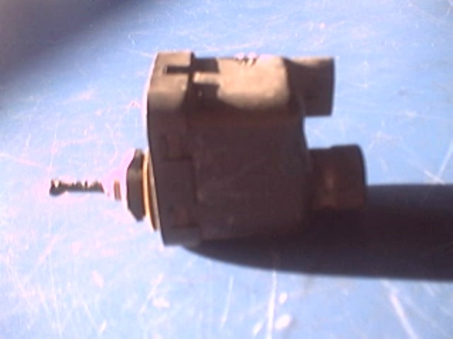 SCHEINWERFER STELLMOTOR LINKS