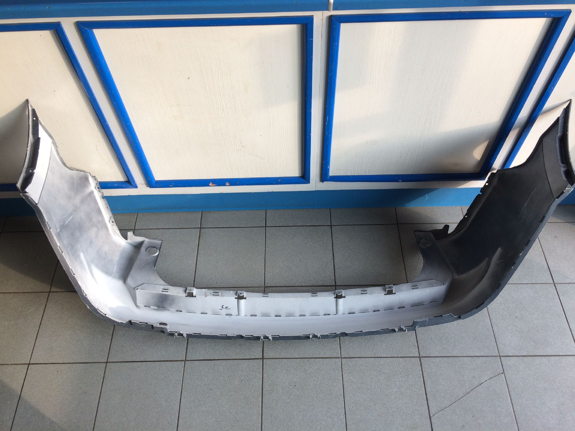 STOßSTANGE HINTEN