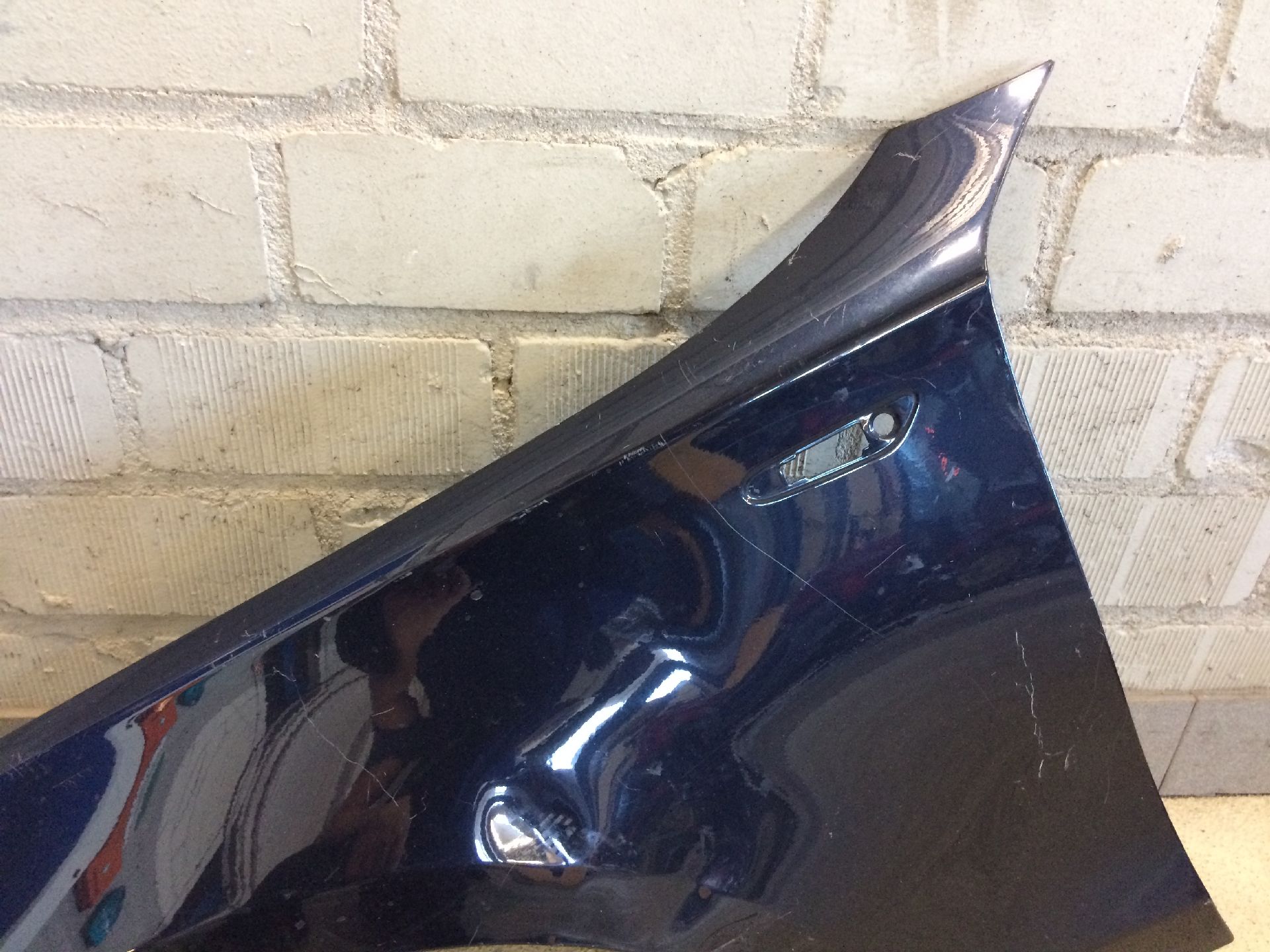 KOTFLÜGEL LINKS VORNE