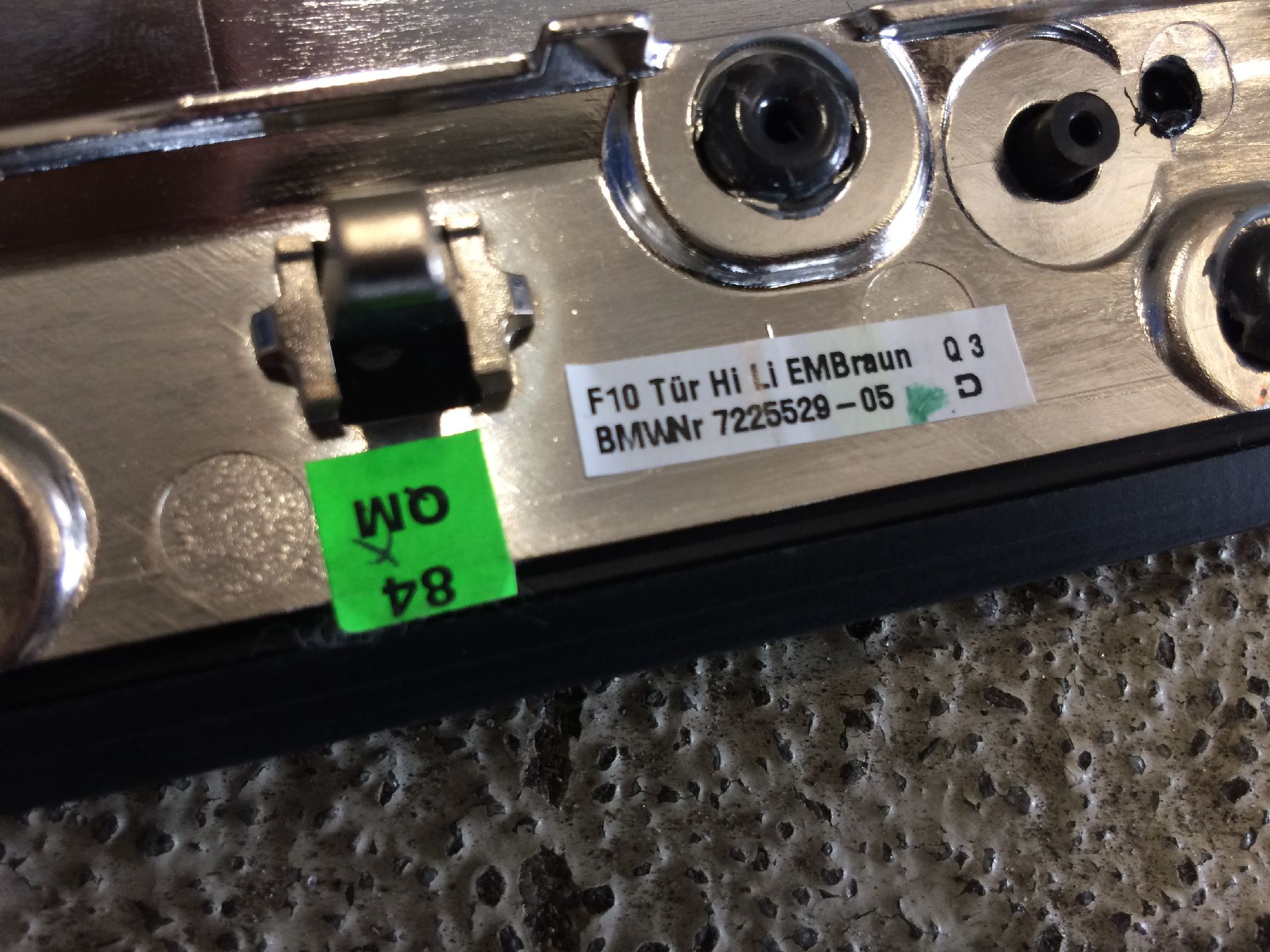 ZIERLEISTE TÜRVERKLEIDUNG LINKS HINTEN