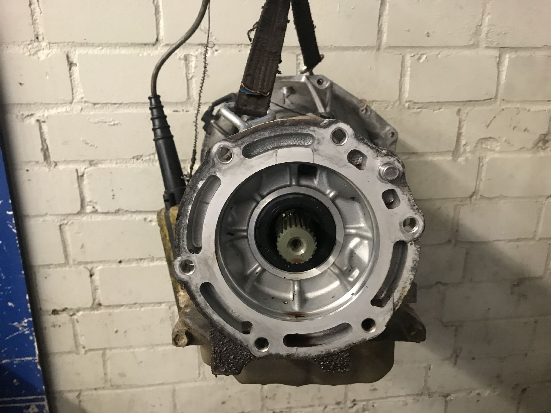 AUTOMATIKGETRIEBE