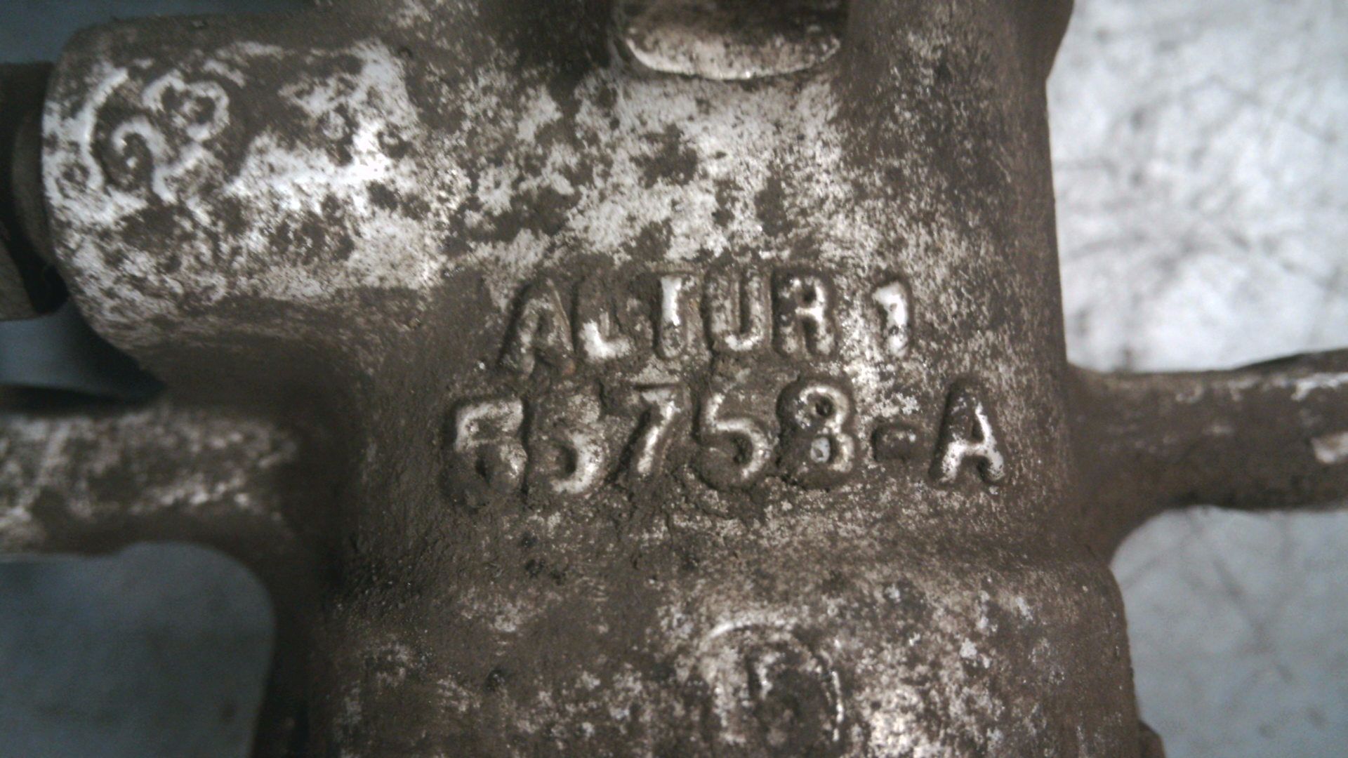 BREMSSATTEL RECHTS HINTEN