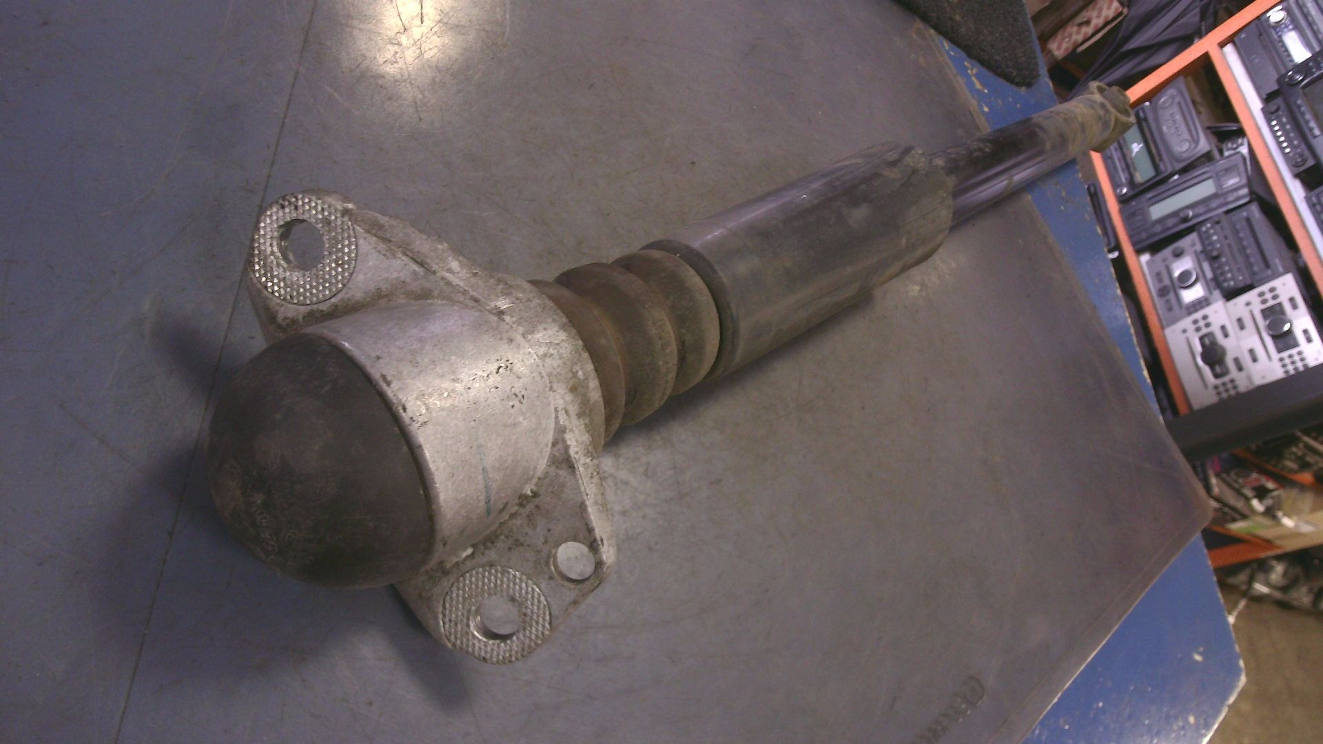 Stoßdämpfer Hinten