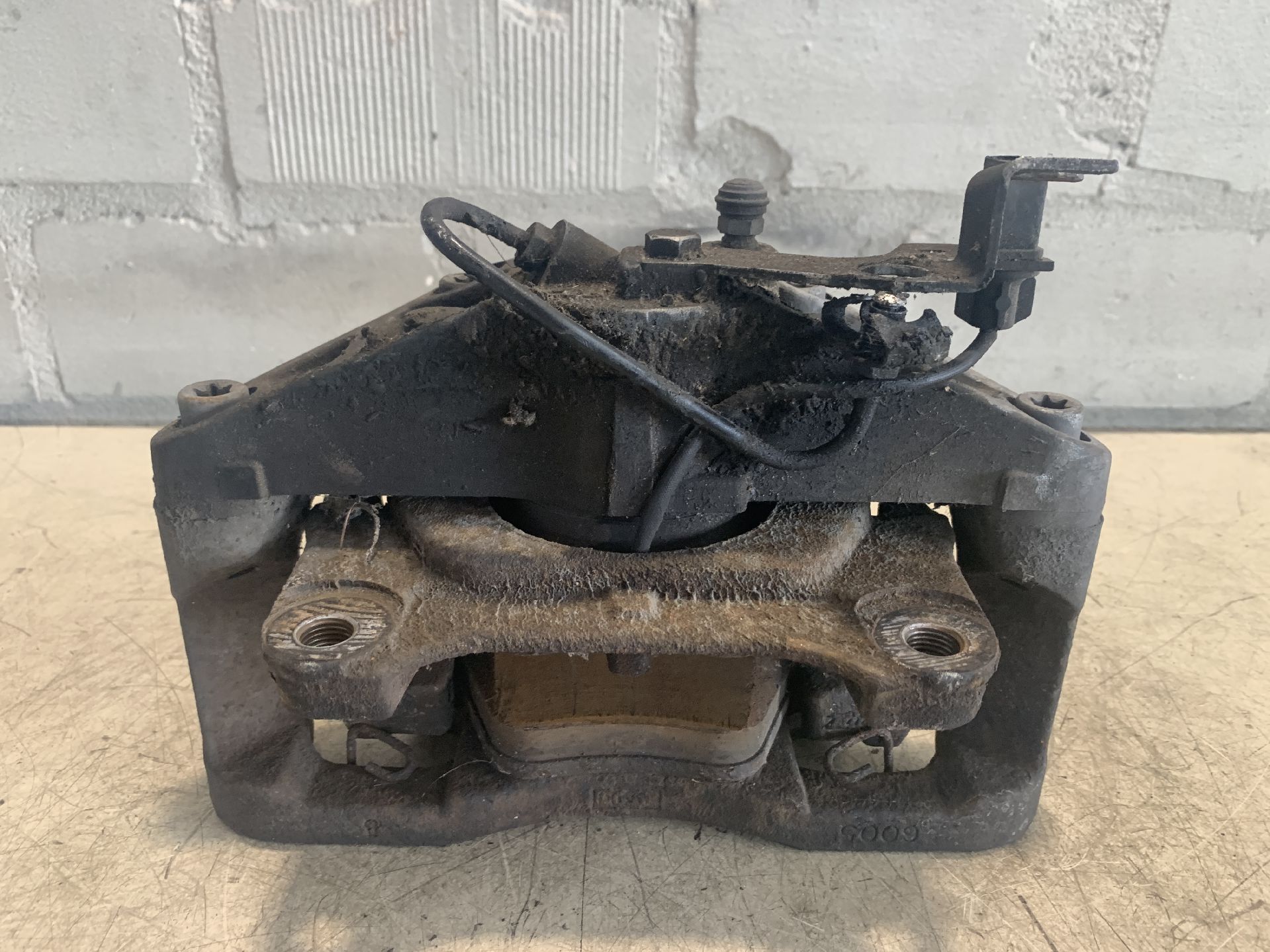 Bremssattel Links Vorne