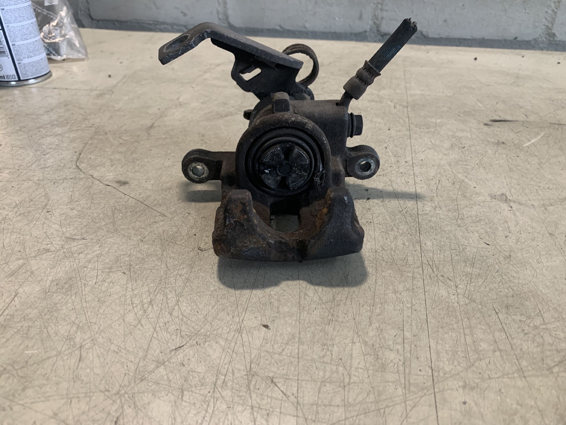 Bremssattel Links hinten