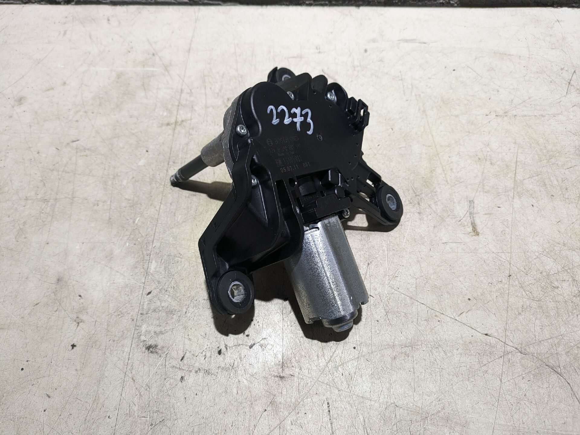 Scheibenwischermotor hinten