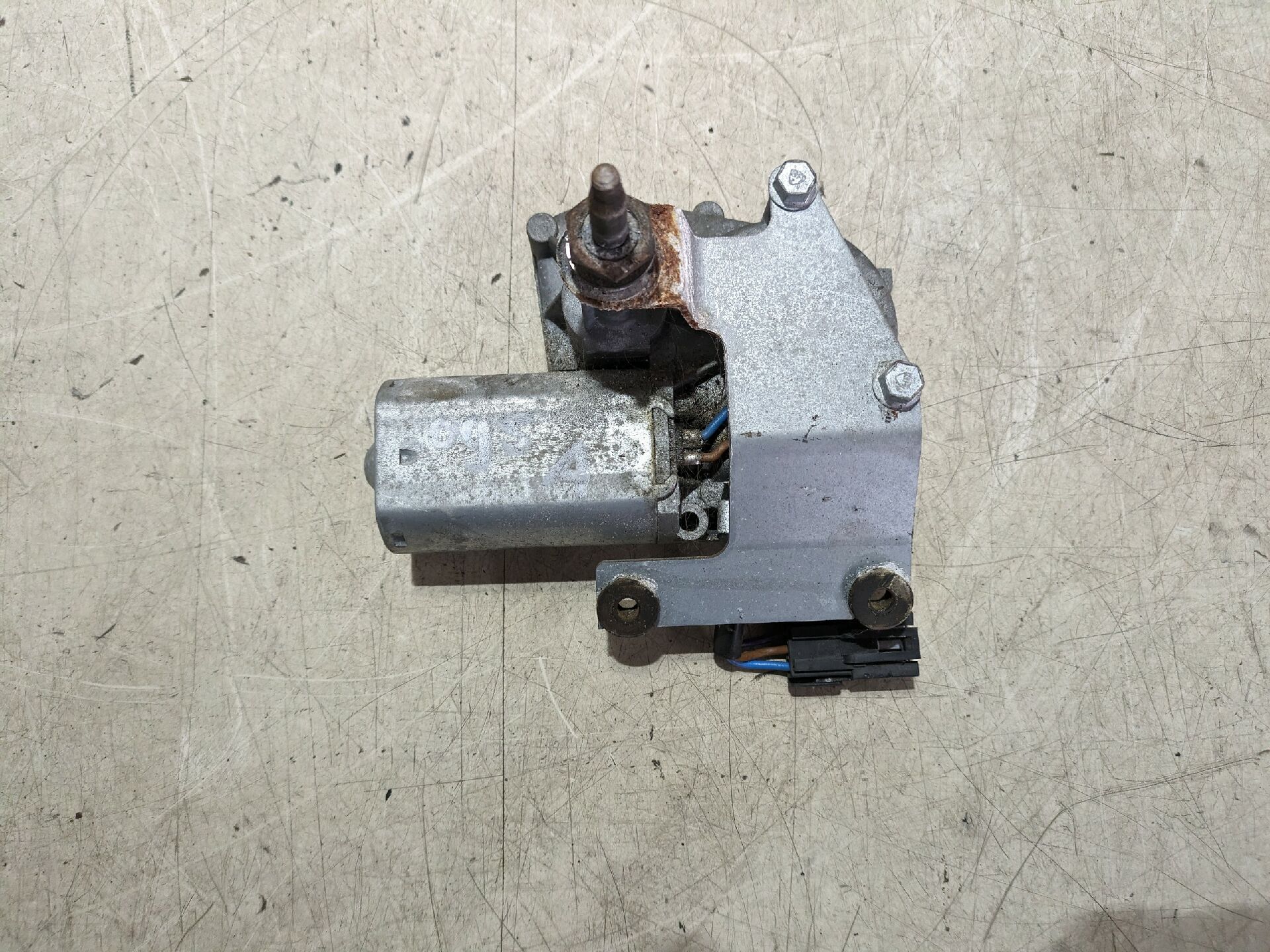 Scheibenwischermotor Hinten