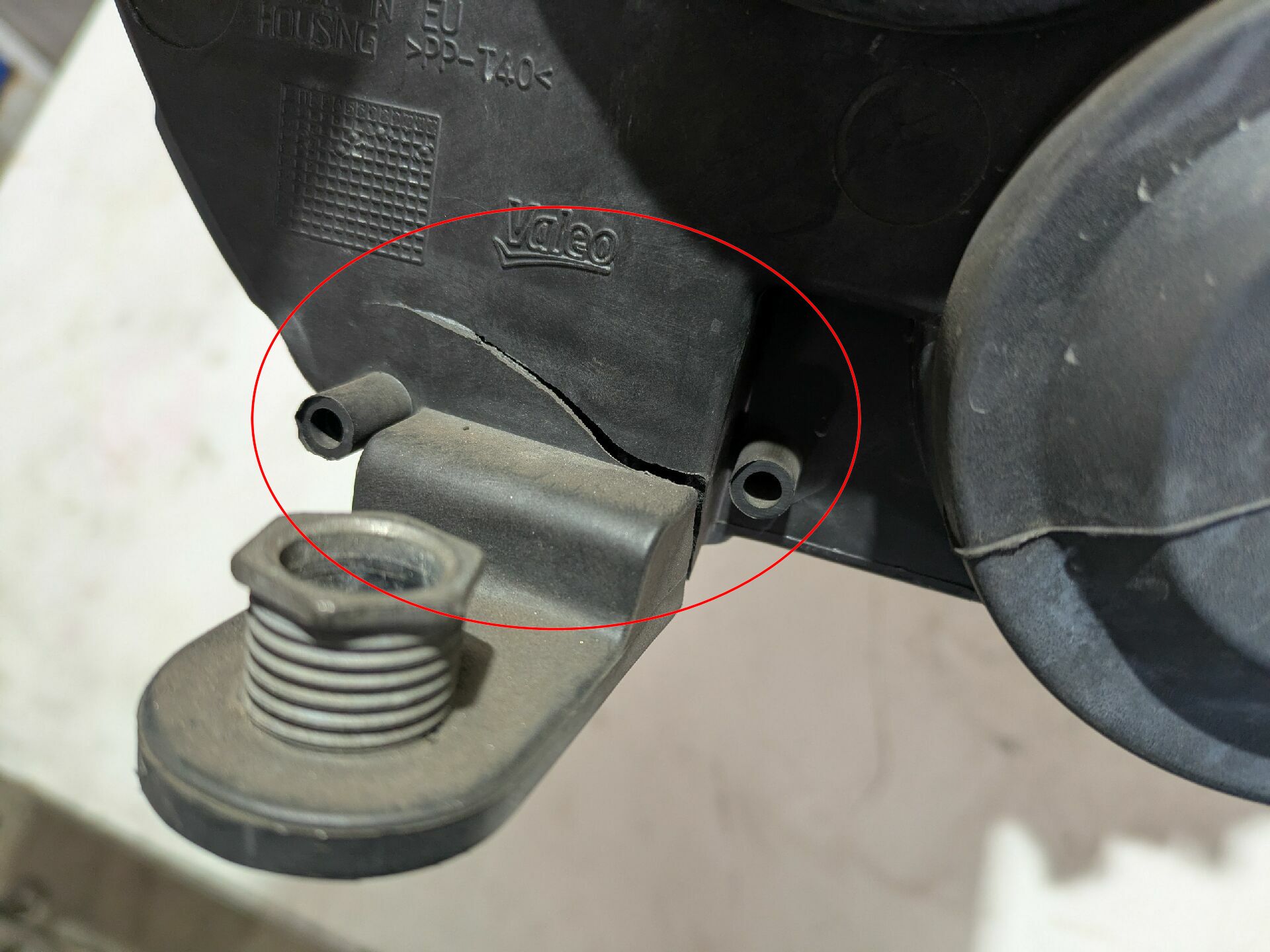 Scheinwerfer Links