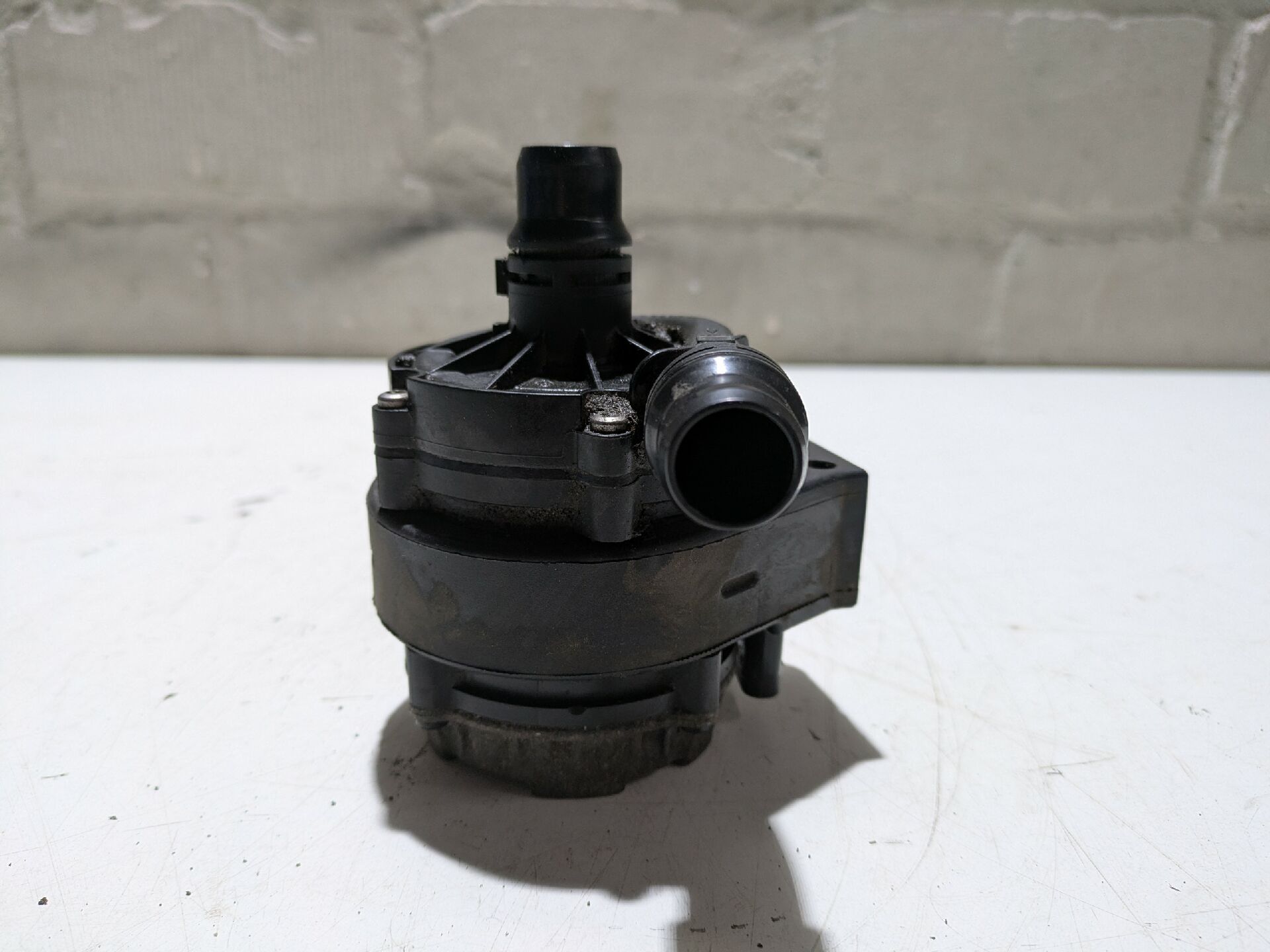 Elektrische Zusatzwasserpumpe