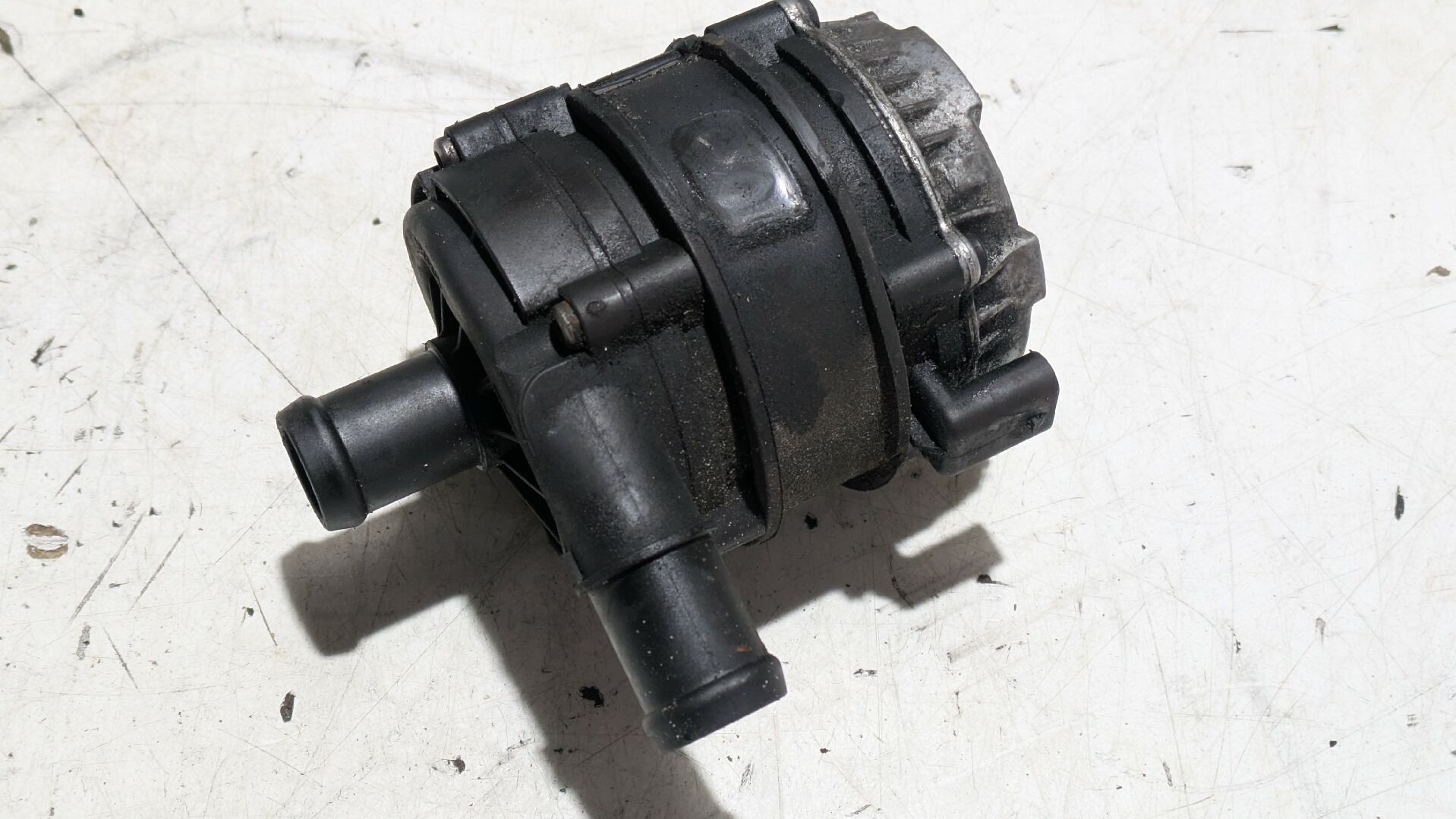 Elektrische Zusatzwasserpumpe